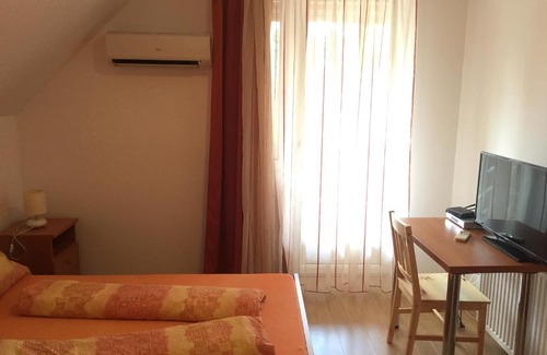 Balatonmariafurdo Bed & Breakfast | Hableány Étterem, Pizzéria és Vendégház