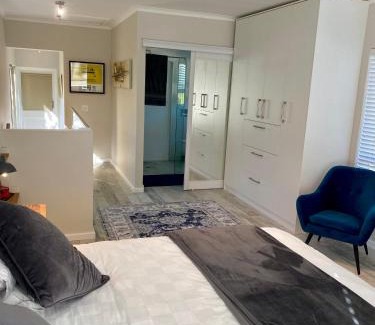 Somerset West Apartment | Hack's Shack