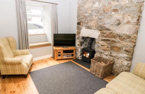 Nefyn House | Haddef