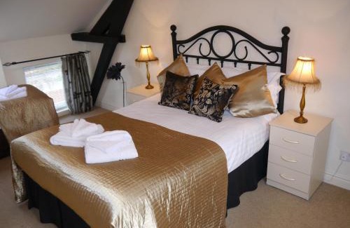 Saintbury House | Hamlet Cottage sleeps 3-4 Stratford upon Avon