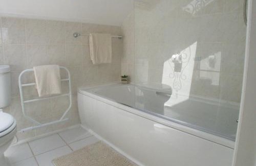 Saintbury House | Hamlet Cottage sleeps 3-4 Stratford upon Avon