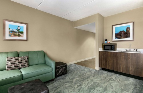 Ashland Hotel | Hampton Inn by Hilton Richmond-North/Ashland