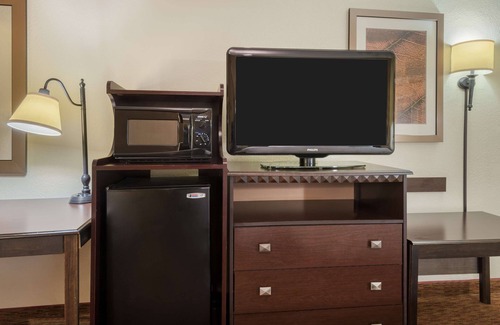 University Place Hotel | Hampton Inn Charlotte - University Place