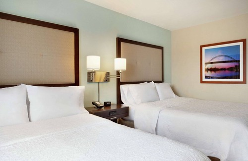 Clackamas Hotel | Hampton Inn Clackamas
