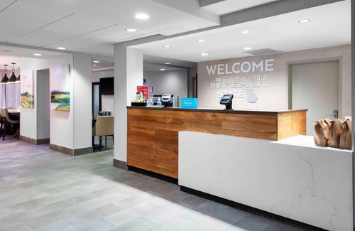 Conyers Hotel | Hampton Inn Conyers
