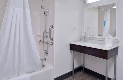Greenville Hotel | Hampton Inn Greenville