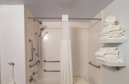 Sybertsville Hotel | Hampton Inn Hazleton