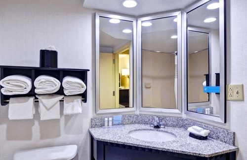 Daphne Hotel | Hampton Inn Mobile-East Bay/Daphne