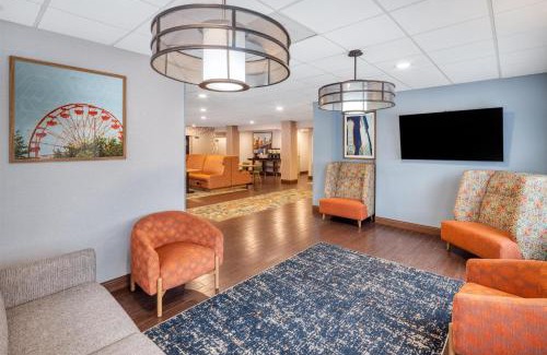 Wilkes East Hotel | Hampton Inn Portland East