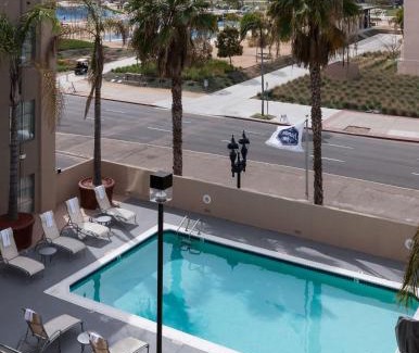 Little Italy Hotel | Hampton Inn San Diego Downtown