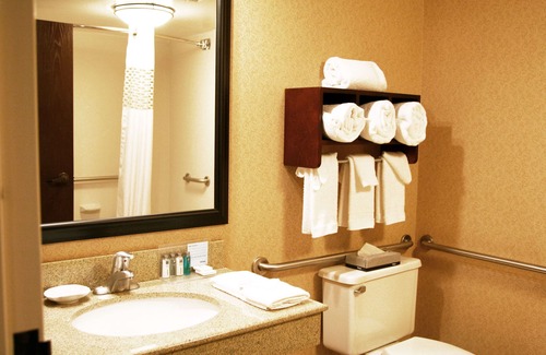Somerset Hotel | Hampton Inn Somerset