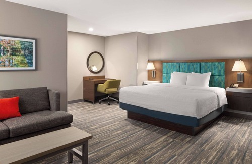 Spokane Hotel | Hampton Inn Spokane