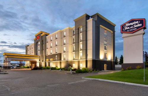 West Edmonton Hotel | Hampton Inn & Suites Edmonton/West
