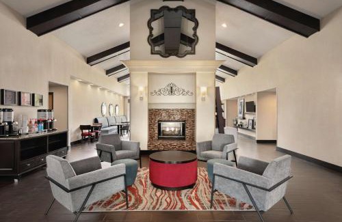 Fort Wayne Hotel | Hampton Inn & Suites Fort Wayne-North