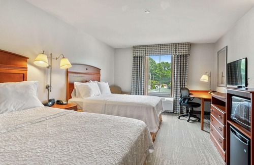Mystic Hotel | Hampton Inn & Suites Mystic