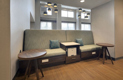 Richmond Hotel | Hampton Inn & Suites Richmond Short Pump