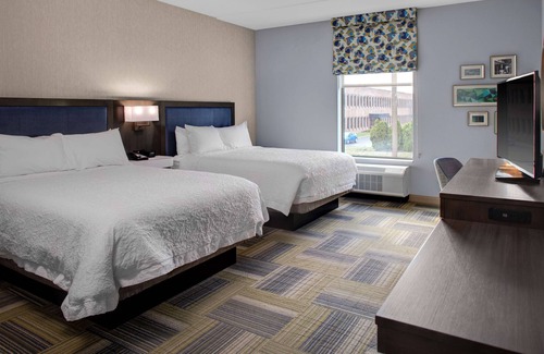 North Syracuse Hotel | Hampton Inn & Suites Syracuse North Airport Area