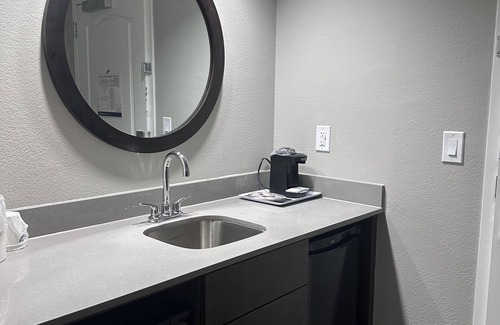 Tallahassee Hotel | Hampton Inn & Suites Tallahassee I-10/Thomasville Road, FL