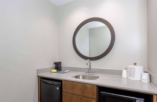 Tallahassee Hotel | Hampton Inn & Suites Tallahassee I-10/Thomasville Road, FL