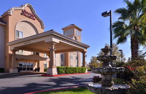 Woodland Hotel | Hampton Inn & Suites Woodland-Sacramento Area