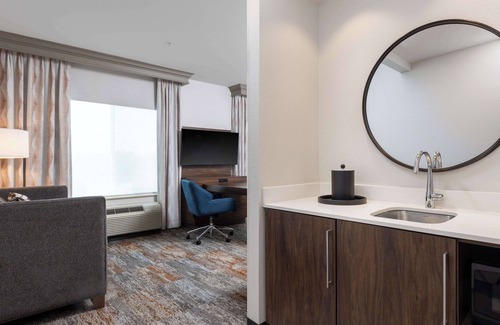 Yuba City Hotel | Hampton Inn & Suites Yuba City