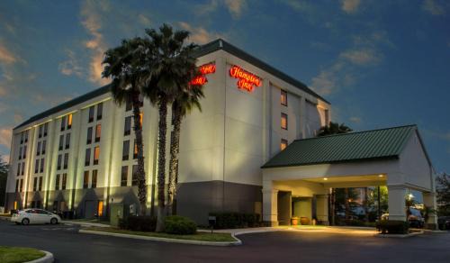 Bearss Plaza Hotel | Hampton Inn Tampa-Veterans Expressway