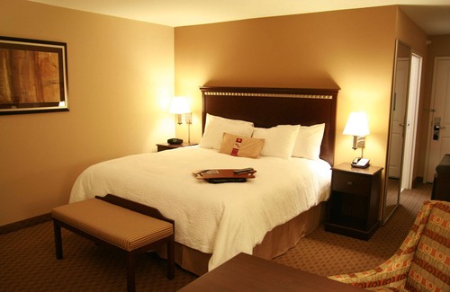 Topeka Hotel | Hampton Inn Topeka