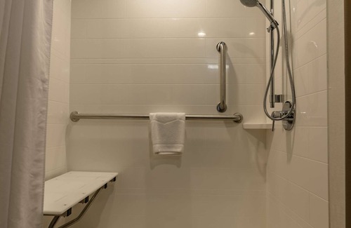Winchester Hotel | Hampton Inn Winchester-University/Mall Area