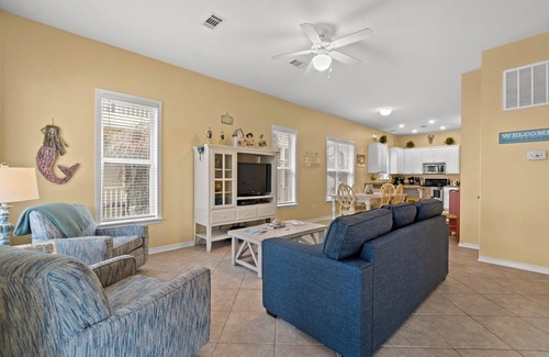 Santa Rosa Beach Cottage | Happy Mermaid-1 Story Cottage on 30A-Fabulous Reviews-Short Walk to Beach