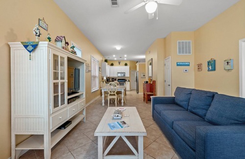Santa Rosa Beach Cottage | Happy Mermaid-1 Story Cottage on 30A-Fabulous Reviews-Short Walk to Beach