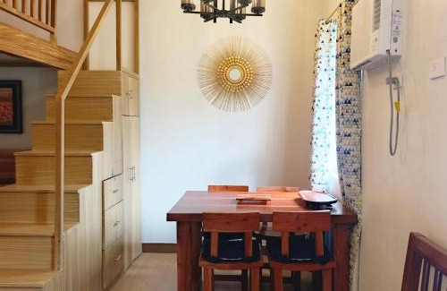 Trece Martires Apartment | Happy Stays C - 300mbps - 65"TV NetFlix, Disney - Loft