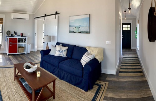 West Mystic Cottage | Harbor View Landing, Mystic CT - The Block Island Waterfront Cottage