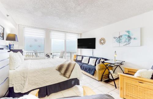 Lenox Park Hotel | Harbour Beach Resort Unit 518