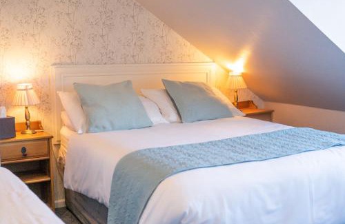 Newcastle Hotel | Harbour House Inn Newcastle, Northern Ireland