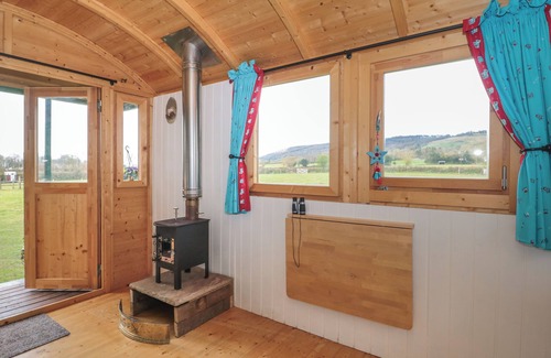 Kingston St Mary Cottage | HARRI'S HUT, pet friendly, with open fire in Bishop's Lydeard