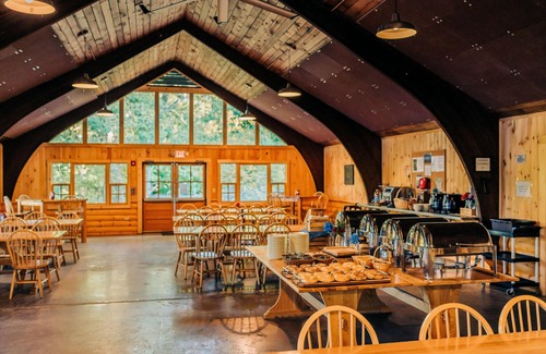Pomona Cabin | Harriman Outdoor Center - Stone Lodge