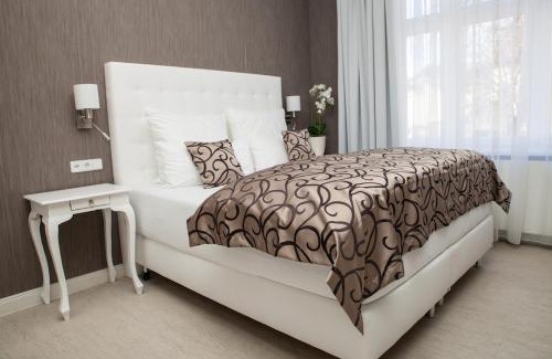 Blankenburg House | Haus Hotel & Pension Villa Laluna