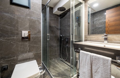 Old Town Hotel | HAY Hotel Alsancak