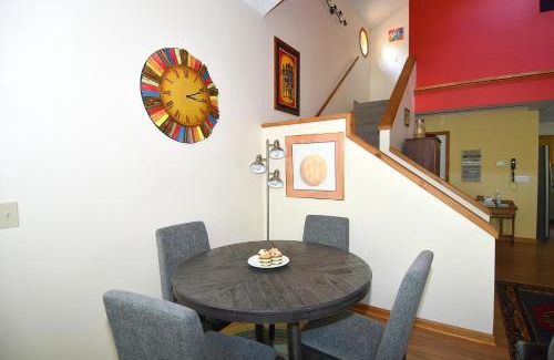 Berkeley Springs Ski Chalet | Healing House - Healing Escape