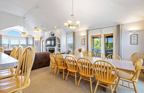 Pine Island House | Heaven Sent: Oceanside, private pool, hot tub, rec room and EASY beach access!