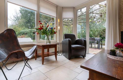 Bruinisse House | Hello Zeeland - Vakantiewoning Elf Boompjes 83