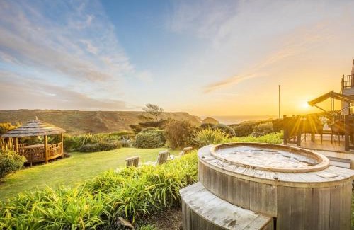 Mullion House | Henscath House