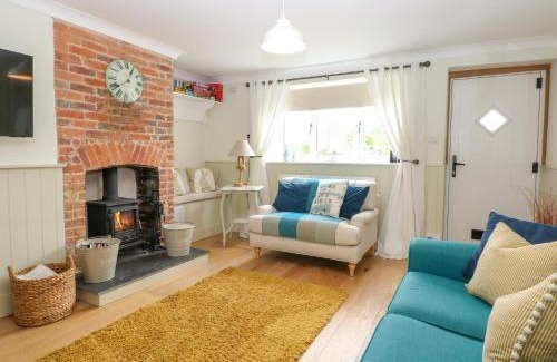 Snettisham House | Herbies Cottage
