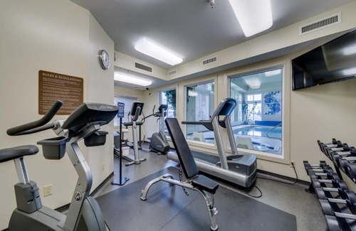 Brooks Hotel | Heritage Inn & Suites - Brooks