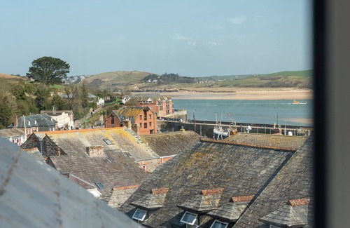Treator House | Heron Cottage , 8 New Street. Spacious Town House in Padstow Old Town