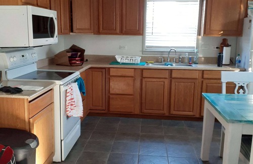 Pretty Bayou House | Heron Cottage - Private & Quaint