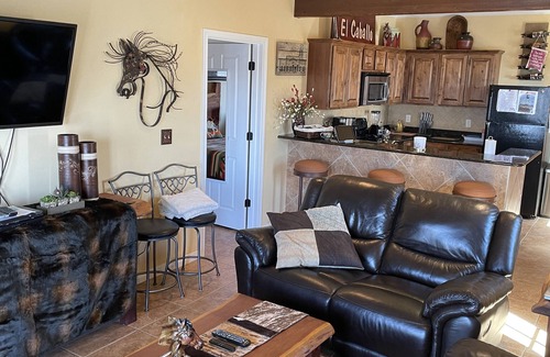 Gruene Condo | Hill Country condo in historic Gruene on the Guadalupe River & Gruene Hall