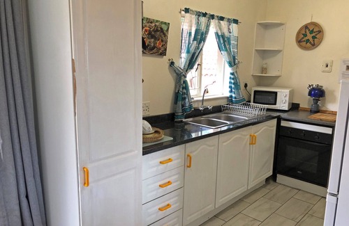 Greater Johannesburg Metropolitan Area Apartment | Hills and Dales Accommodation