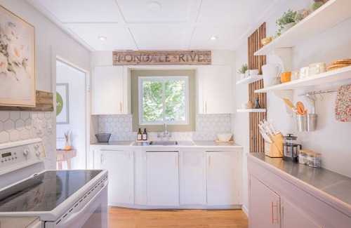 Minden Hills Cottage | Hills Haven Luxury Cottage - Minden Hills Escape for the Nature Enthusiast
