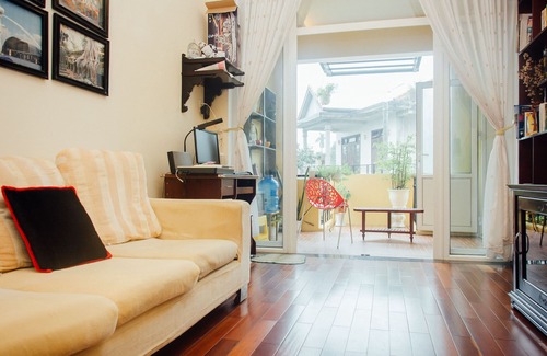 Thuy Xuan Bed & Breakfast | Hillside homestay Hue - Mansion room